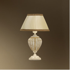      26-12.52/95612 Good light